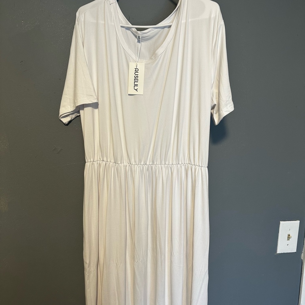 Auselliy White Short-Sleeve Gathered Waist Maxi Dress